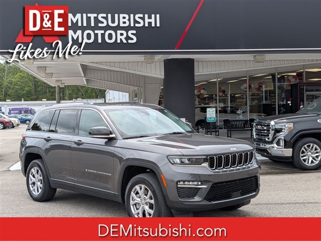 2022 Jeep Grand Cherokee Limited  02460UU