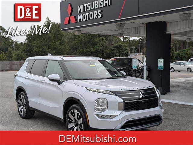 Photo of 2025 Mitsubishi Outlander SE in Wilmington, NC 2025 Mitsubishi Outlander SE  MM39970