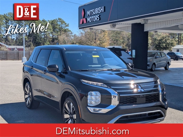 2025 Mitsubishi Outlander SE  MM39360