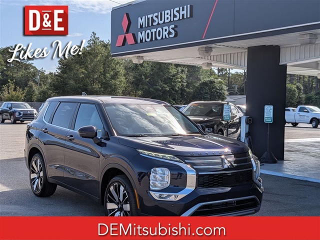 Photo of 2025 Mitsubishi Outlander SE in Wilmington, NC 2025 Mitsubishi Outlander SE  MM39850