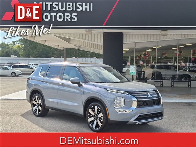 2026 Mitsubishi Outlander SE  MI30620