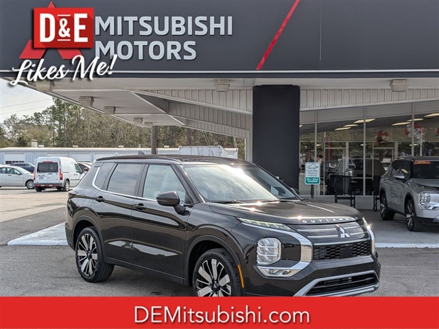 2026 Mitsubishi Outlander SE  MI30140