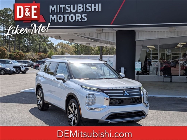 2026 Mitsubishi Outlander SE  MI30330