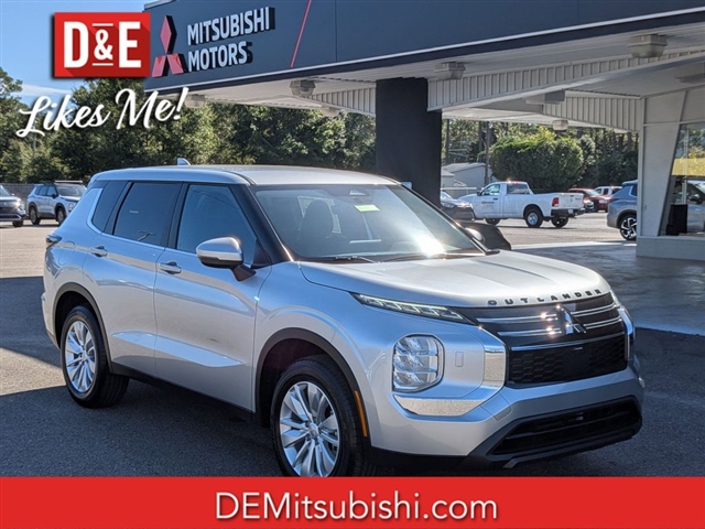 Photo of 2025 Mitsubishi Outlander ES in Wilmington, NC 2025 Mitsubishi Outlander ES  MM39920