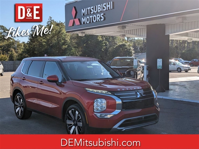 Photo of 2025 Mitsubishi Outlander SE in Wilmington, NC 2025 Mitsubishi Outlander SE  MI30000