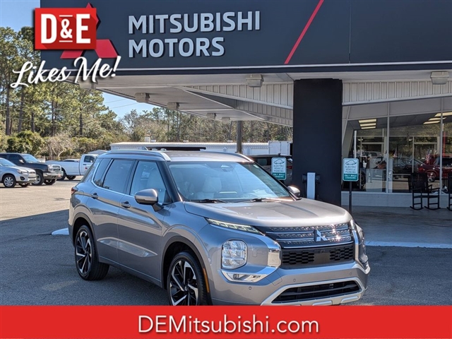 2022 Mitsubishi Outlander SEL Launch Edition  39772N