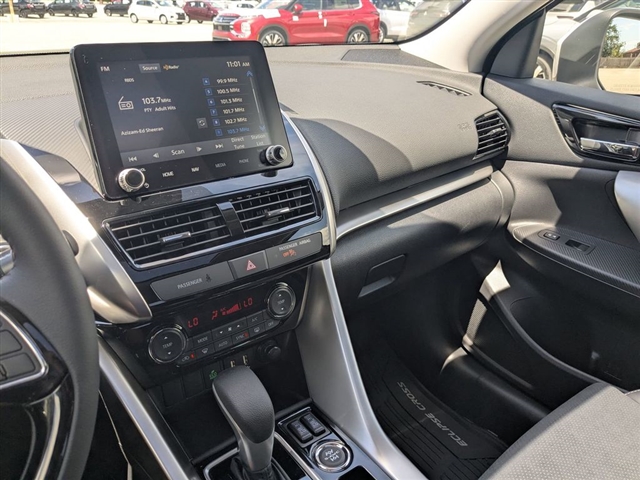 2025 Mitsubishi Eclipse Cross SEL:M241550