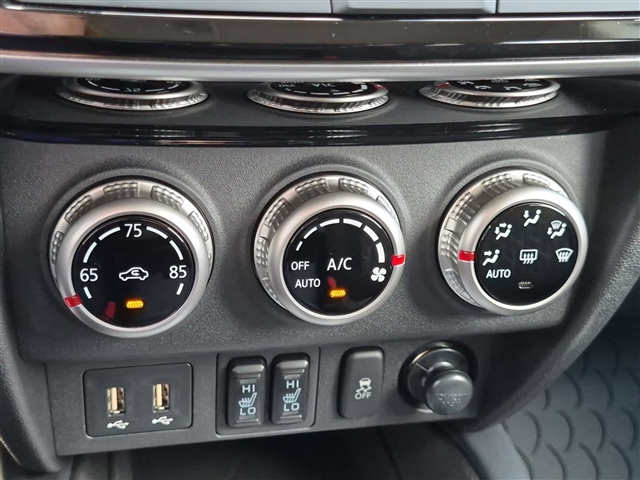 2027 Mitsubishi Outlander Sport LE:MI230580