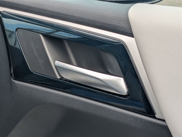 2022 Mitsubishi Outlander SEL:38242N