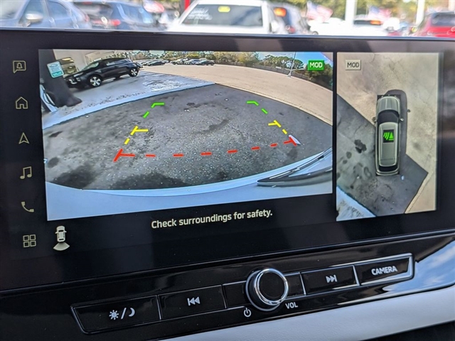 2026 Mitsubishi Outlander SE:MI30280