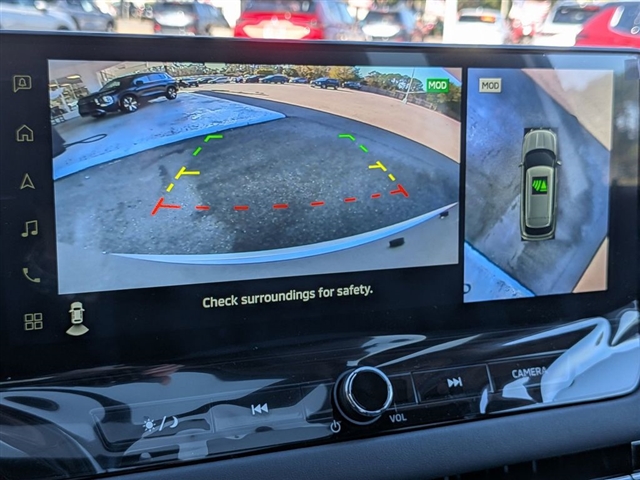 2026 Mitsubishi Outlander Black Edition:MI30100