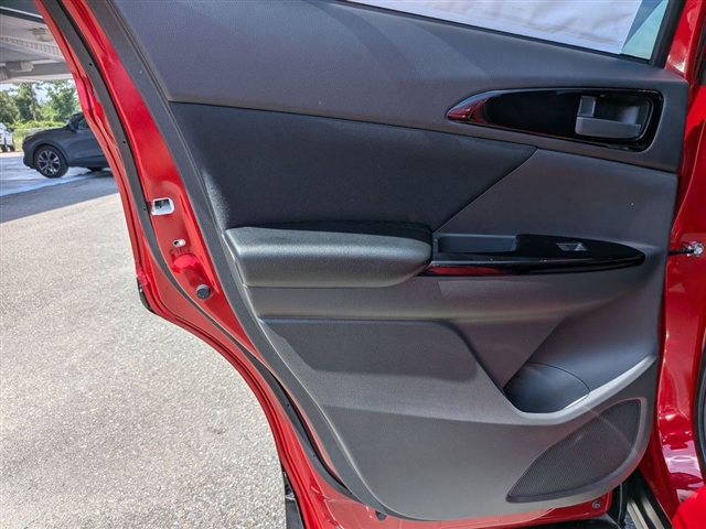 2025 Mitsubishi Eclipse Cross LE:M241570