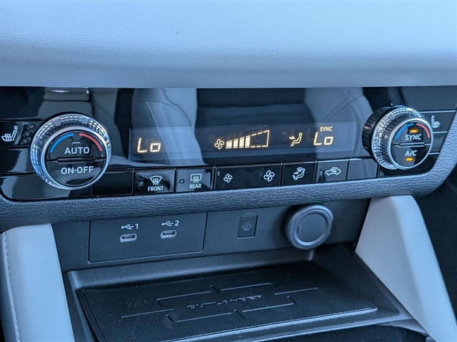 2025 Mitsubishi Outlander SE:MM39990