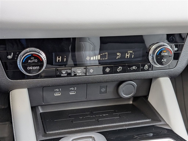 2026 Mitsubishi Outlander SE:MI30160