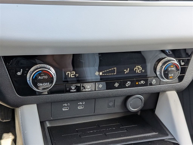 2026 Mitsubishi Outlander SE:MI30280