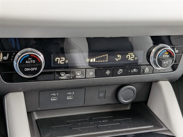 2026 Mitsubishi Outlander SE:MI30130