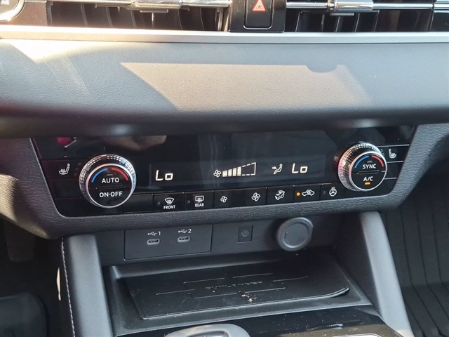 2026 Mitsubishi Outlander SE:MI30520