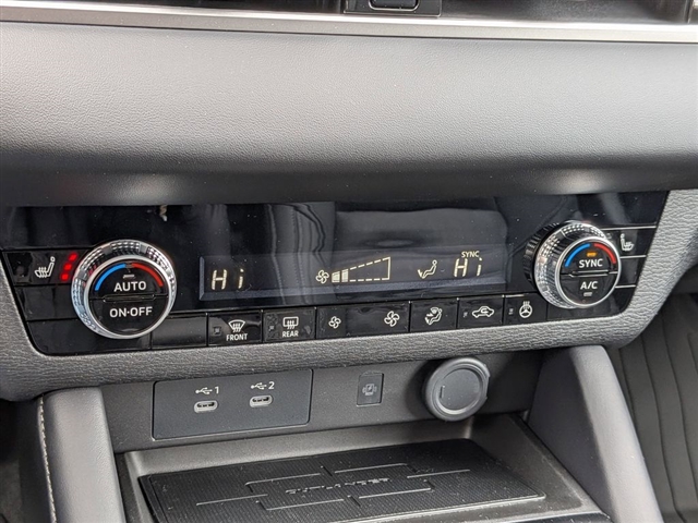 2026 Mitsubishi Outlander SE:MI30230