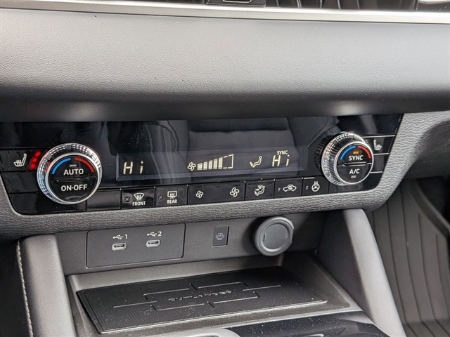 2026 Mitsubishi Outlander SE:MI30250