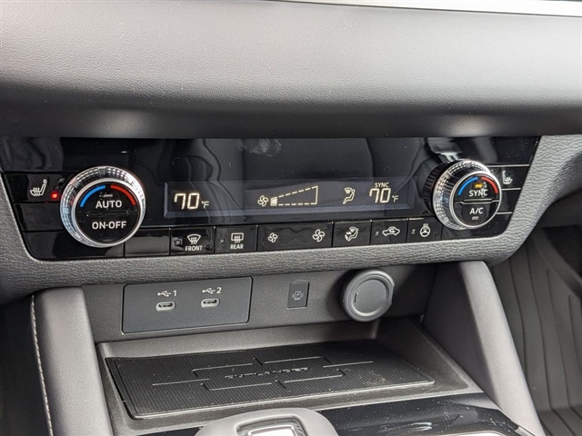 2026 Mitsubishi Outlander SE:MI30220