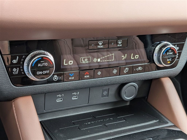 2025 Mitsubishi Outlander SEL:MM39950