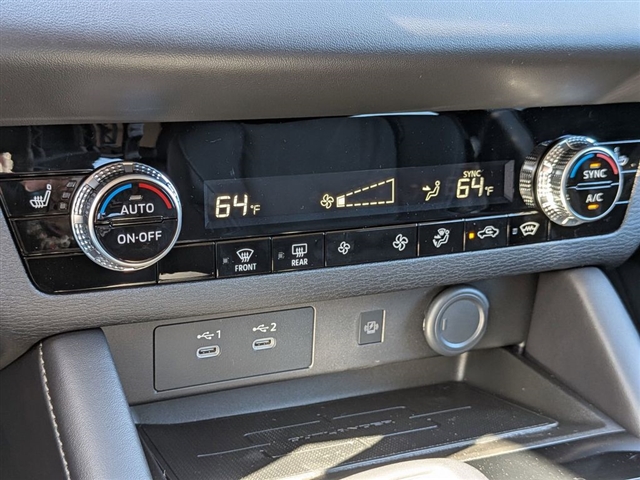 2025 Mitsubishi Outlander SE:MM139910