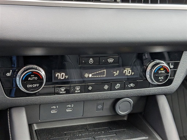 2026 Mitsubishi Outlander SE:MI130110