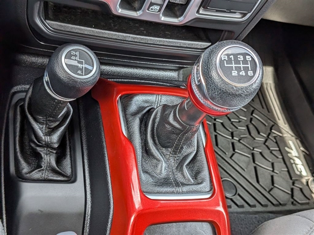2018 Jeep Wrangler Unlimited Sport:02133U