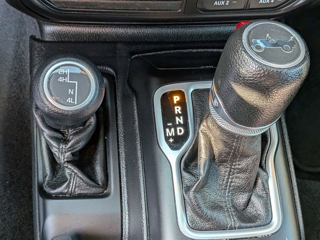 2018 Jeep Wrangler Unlimited Sport:01920UU