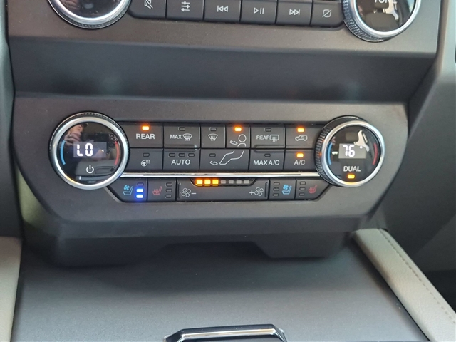 2019 Ford Expedition XLT:02600UU