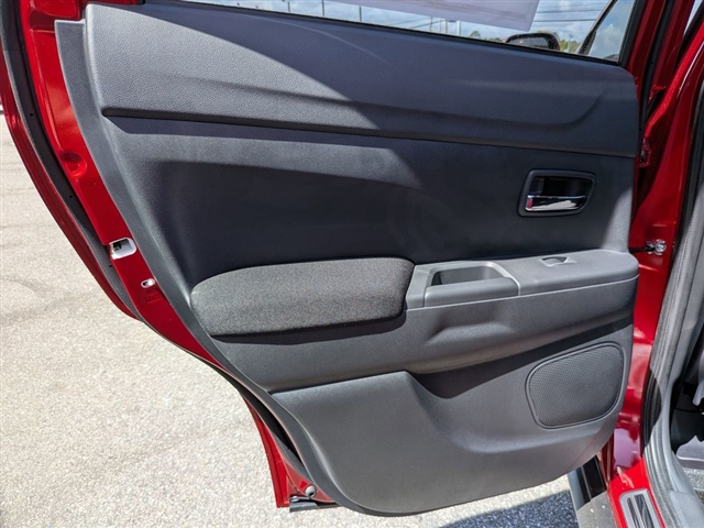 2026 Mitsubishi Outlander Sport SE:MI330360