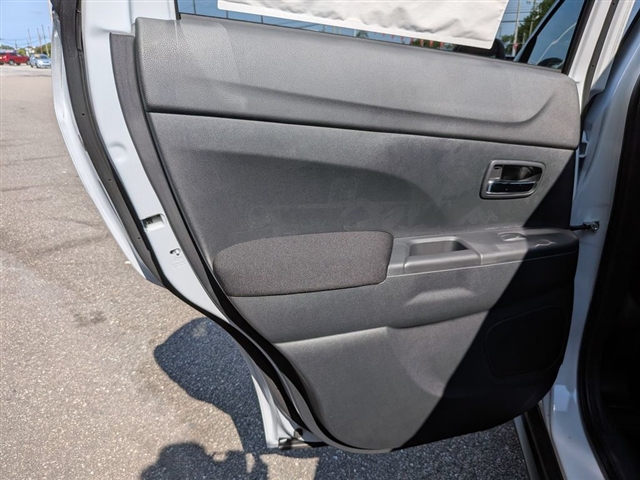 2026 Mitsubishi Outlander Sport SE:MI330480