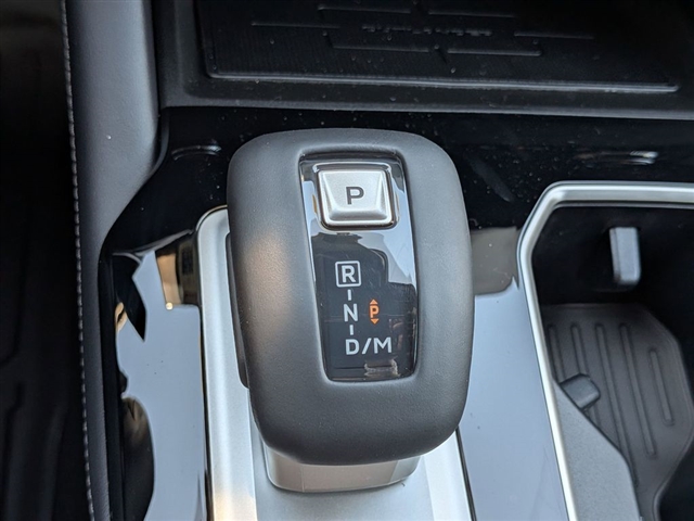 2026 Mitsubishi Outlander SE:MI30420