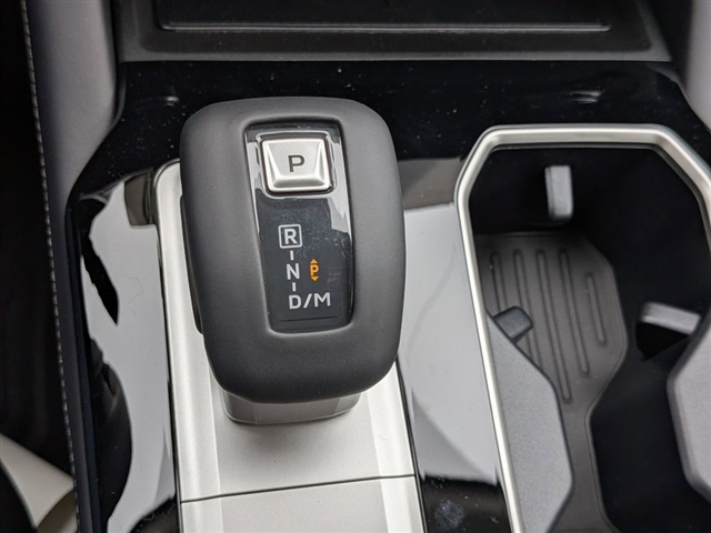 2026 Mitsubishi Outlander SE:MI130120