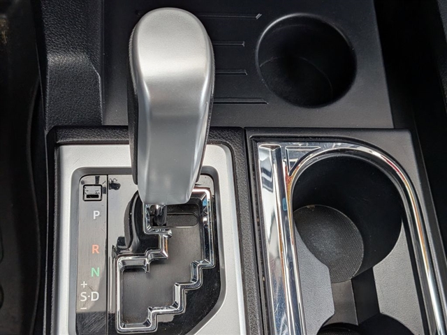 2020 Toyota Tundra SR5:01960UU