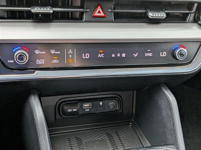 2023 Kia Sportage EX:02350UU