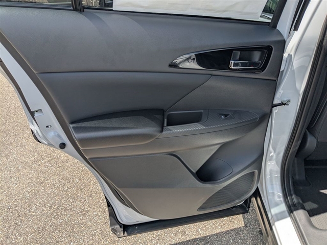 2025 Mitsubishi Eclipse Cross SEL:M241560