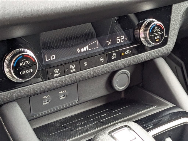 2025 Mitsubishi Outlander ES:MM39460