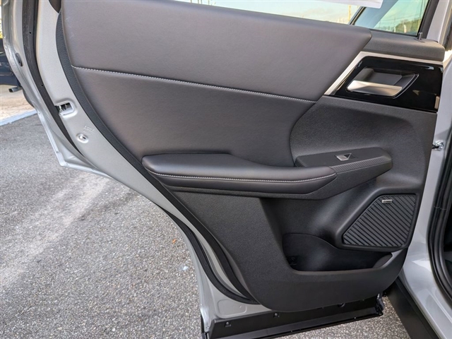 2025 Mitsubishi Outlander SE:MM39940