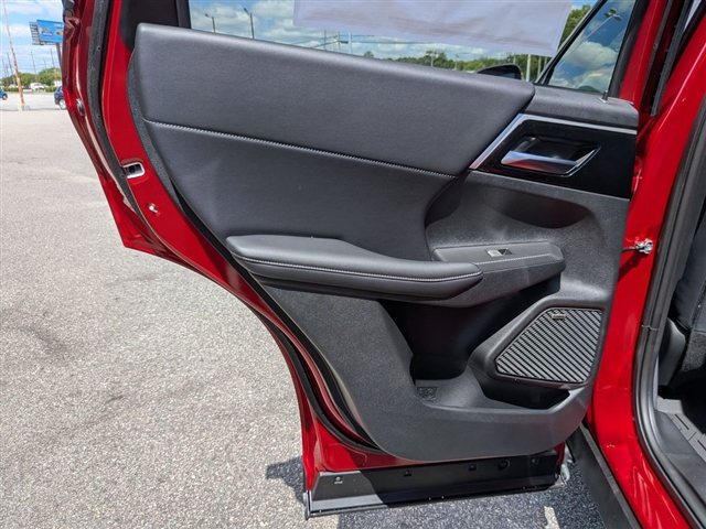 2026 Mitsubishi Outlander SE:MI30450