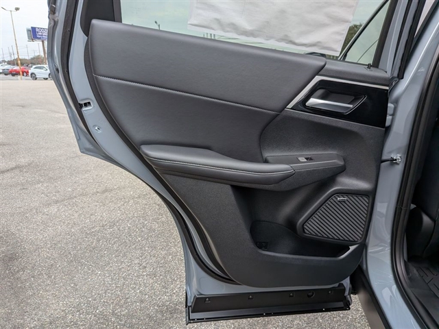 2026 Mitsubishi Outlander SE:MI30220