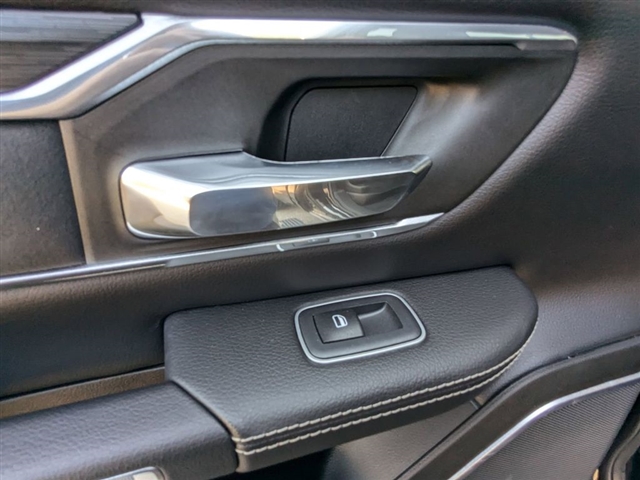 2023 RAM 1500 Laramie:01121U