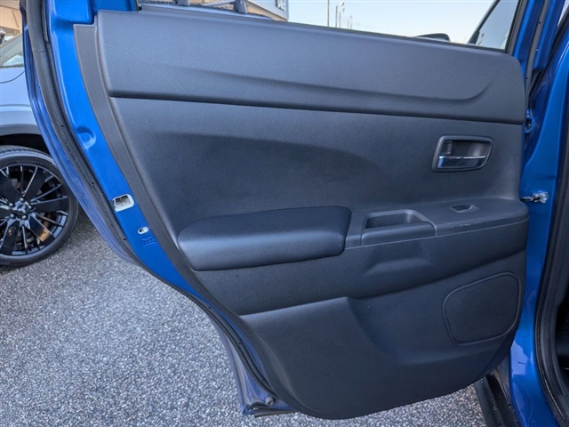 2017 Mitsubishi Outlander Sport SEL 2.4:38042U