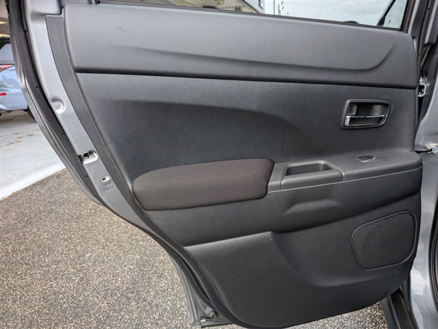 2023 Mitsubishi Outlander Sport LE:39792N