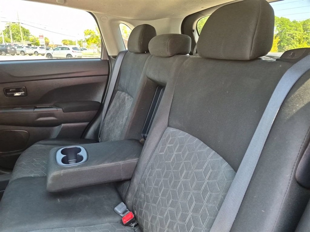 2022 Mitsubishi Outlander Sport ES:02580UU