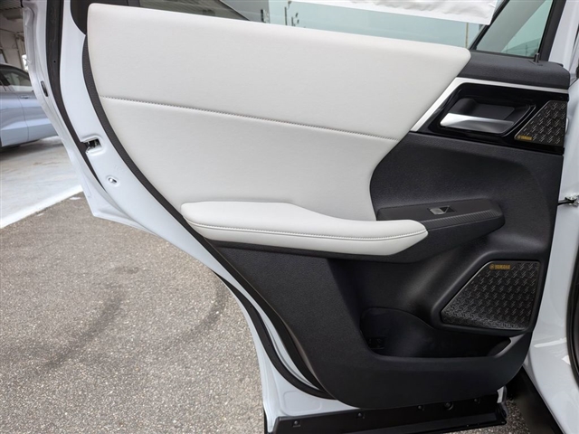 2025 Mitsubishi Outlander SE:MM39970