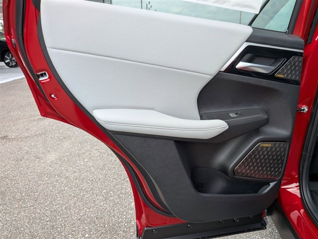 2025 Mitsubishi Outlander SE:MM39840