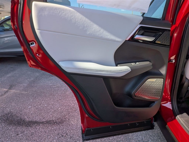 2025 Mitsubishi Outlander SE:MM39870