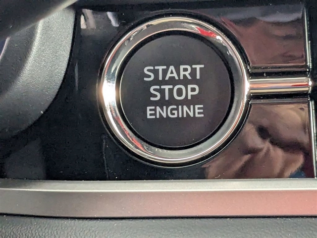 2025 Mitsubishi Outlander SE:MM39470