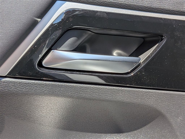 2026 Mitsubishi Outlander SE:MI30440